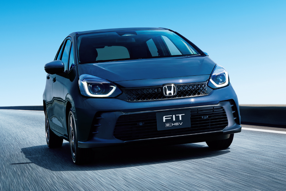 「FIT」をマイナーモデルチェンジし発売